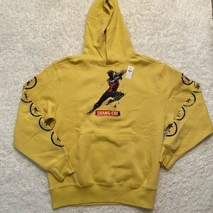 Marvel Studios Shang-Chi Yellow Hoodie Mens size Medium NWT